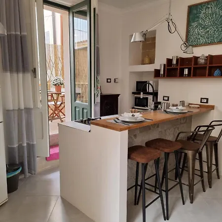 Nanda Casa Vacanze Guest house Noto